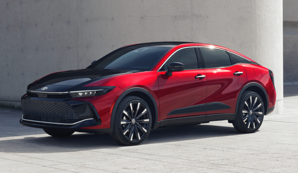 Innovation and elevation redefine the flagship sedan, with the 2023 ...